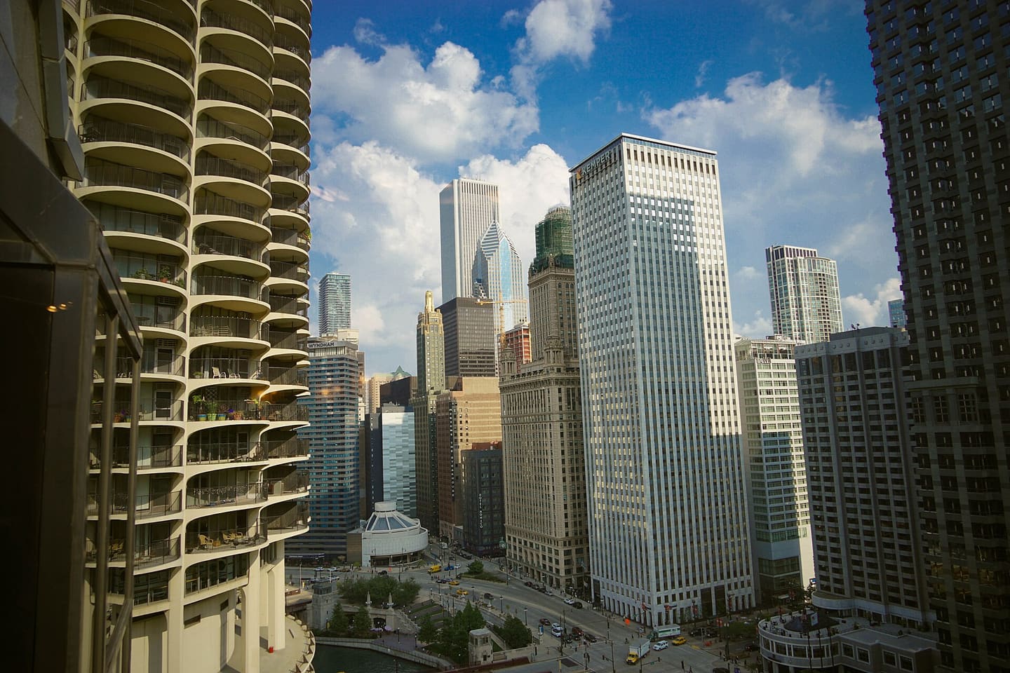 The Chicago River winding between downtown towers including Marina City